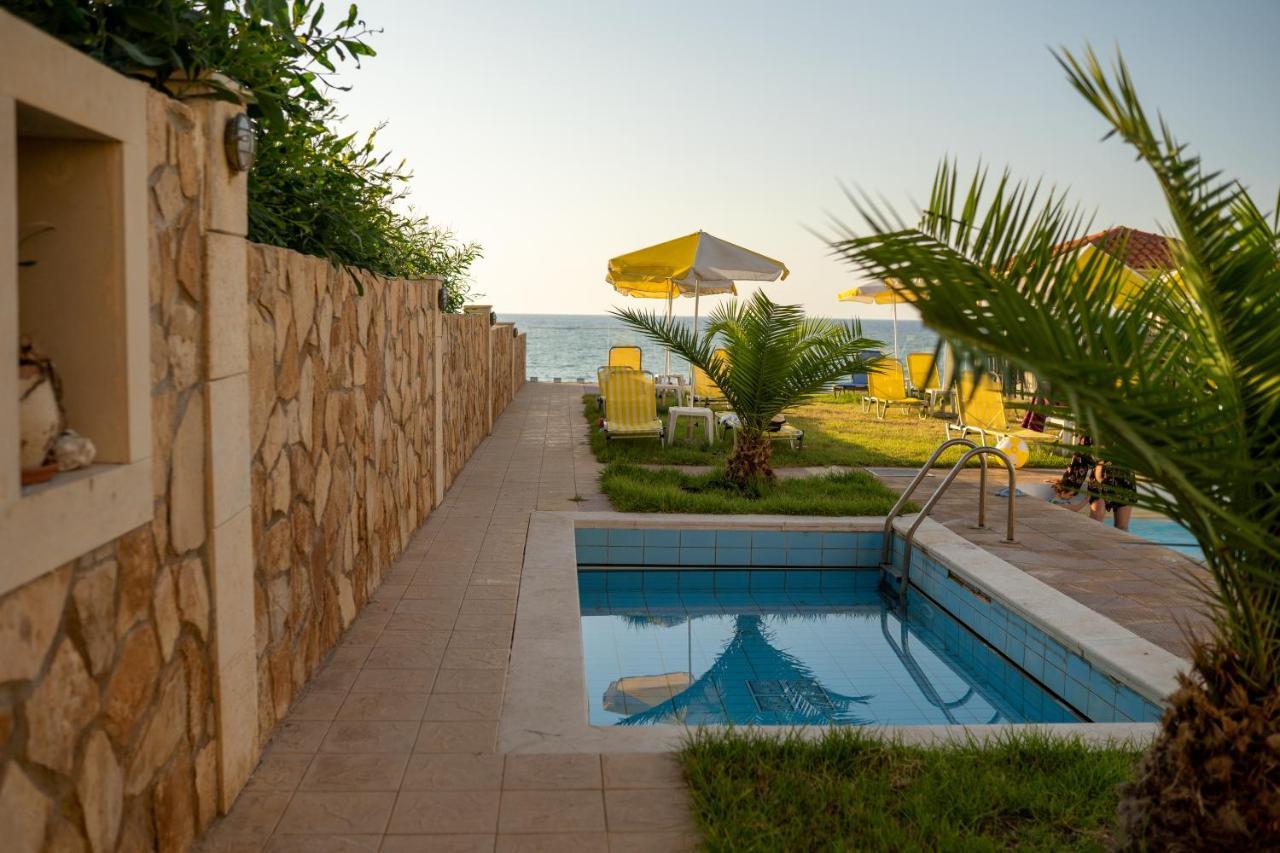 Ekavi Hotel Sfakaki Exterior photo