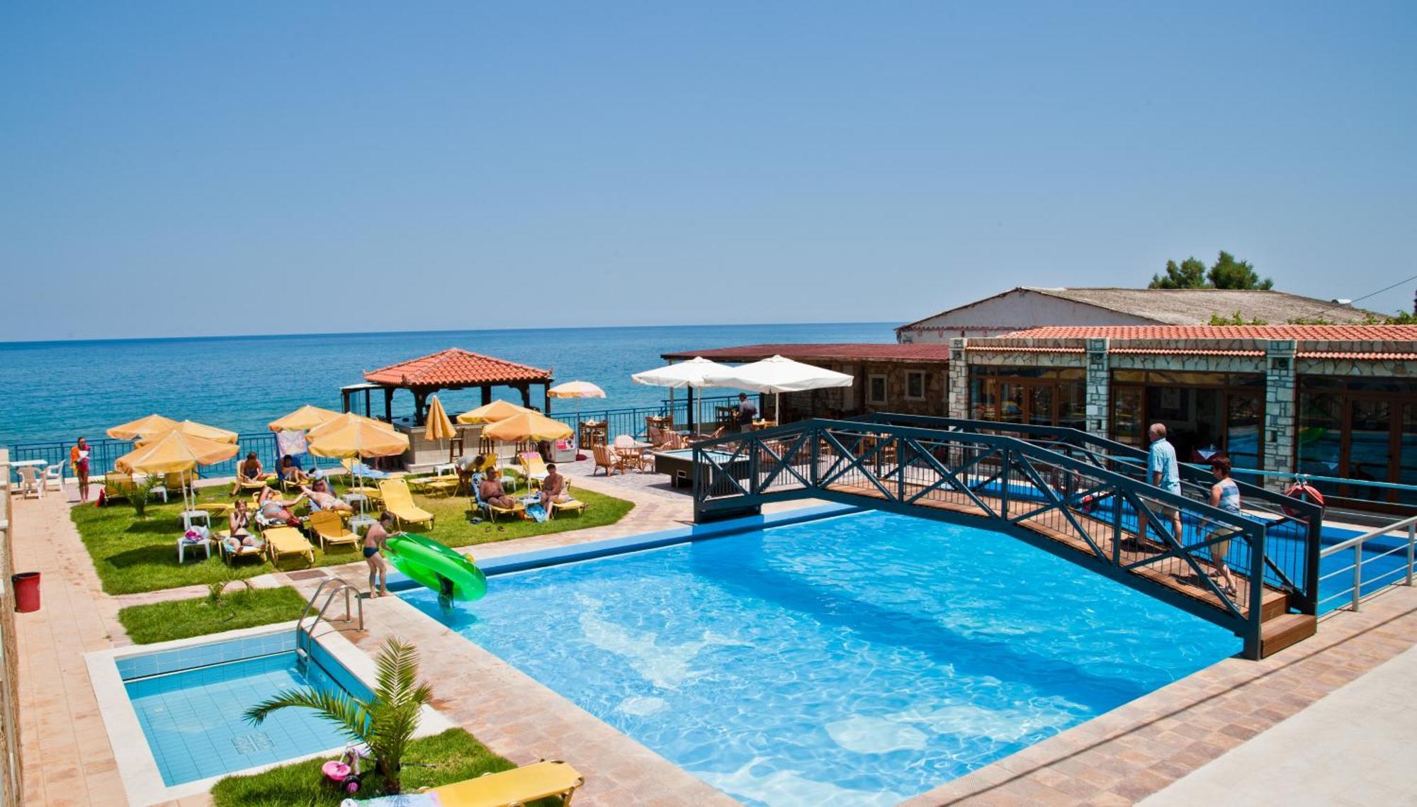 Ekavi Hotel Sfakaki Exterior photo